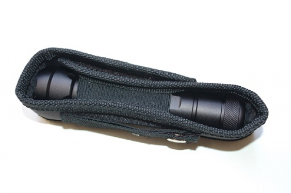 Gatzetec Taschenlampenholster Seite