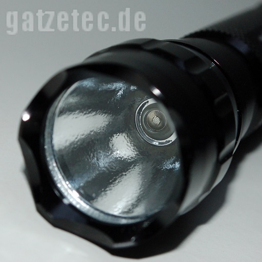 Uv301a LIGHTFE UV-Taschenlampe 365 nm UV-Schwarzlicht mit LG UV-LED-Quelle, 