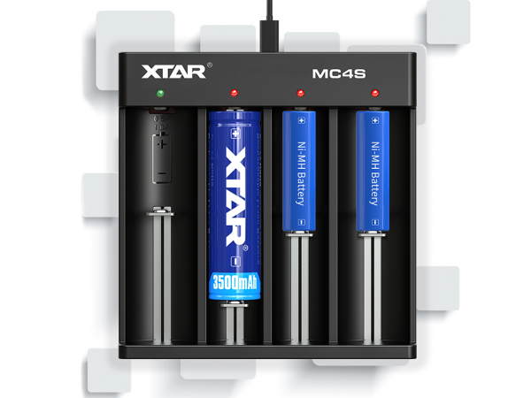 Xtar MC4s Vierfachladegerät
